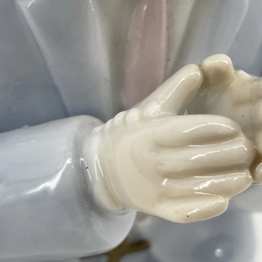 Vintage Nursery Night Light Bisque Porcelain Lamp Boy Praying Rosary